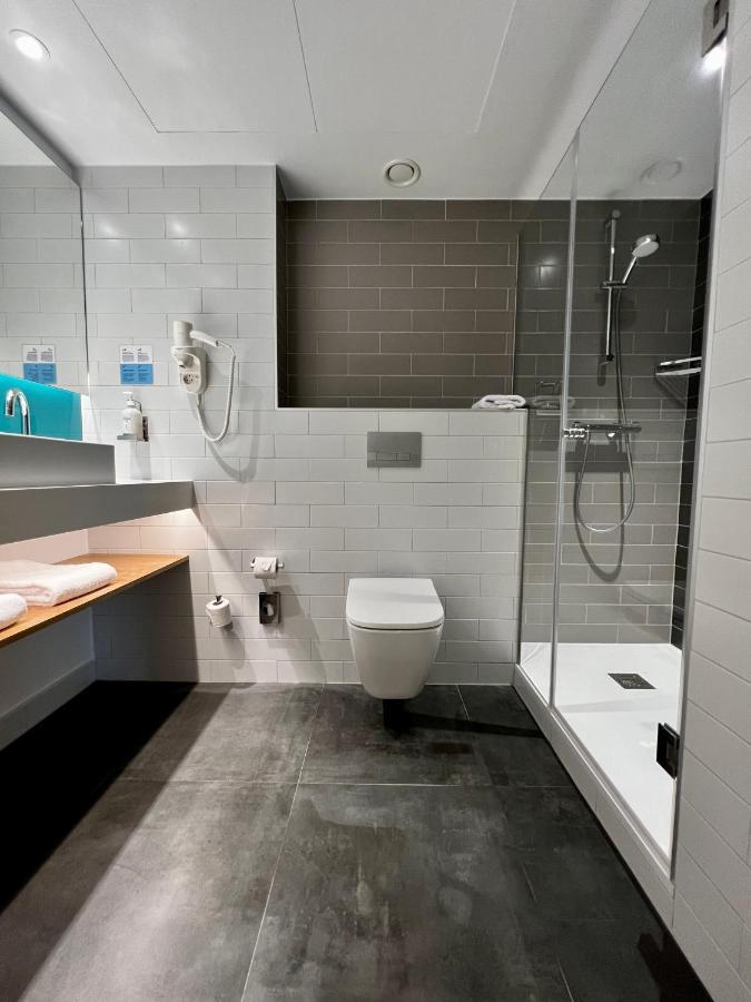Holiday Inn Express - Madrid - Airport By Ihg Luaran gambar