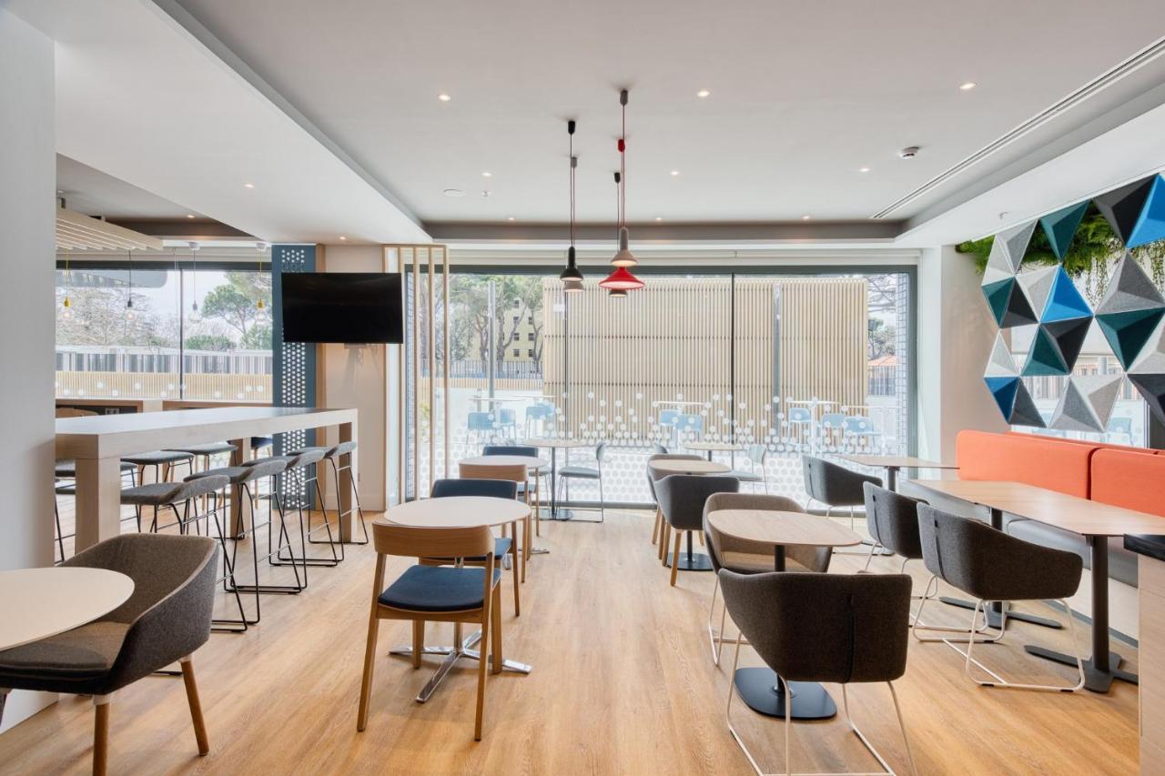 Holiday Inn Express - Madrid - Airport By Ihg Luaran gambar