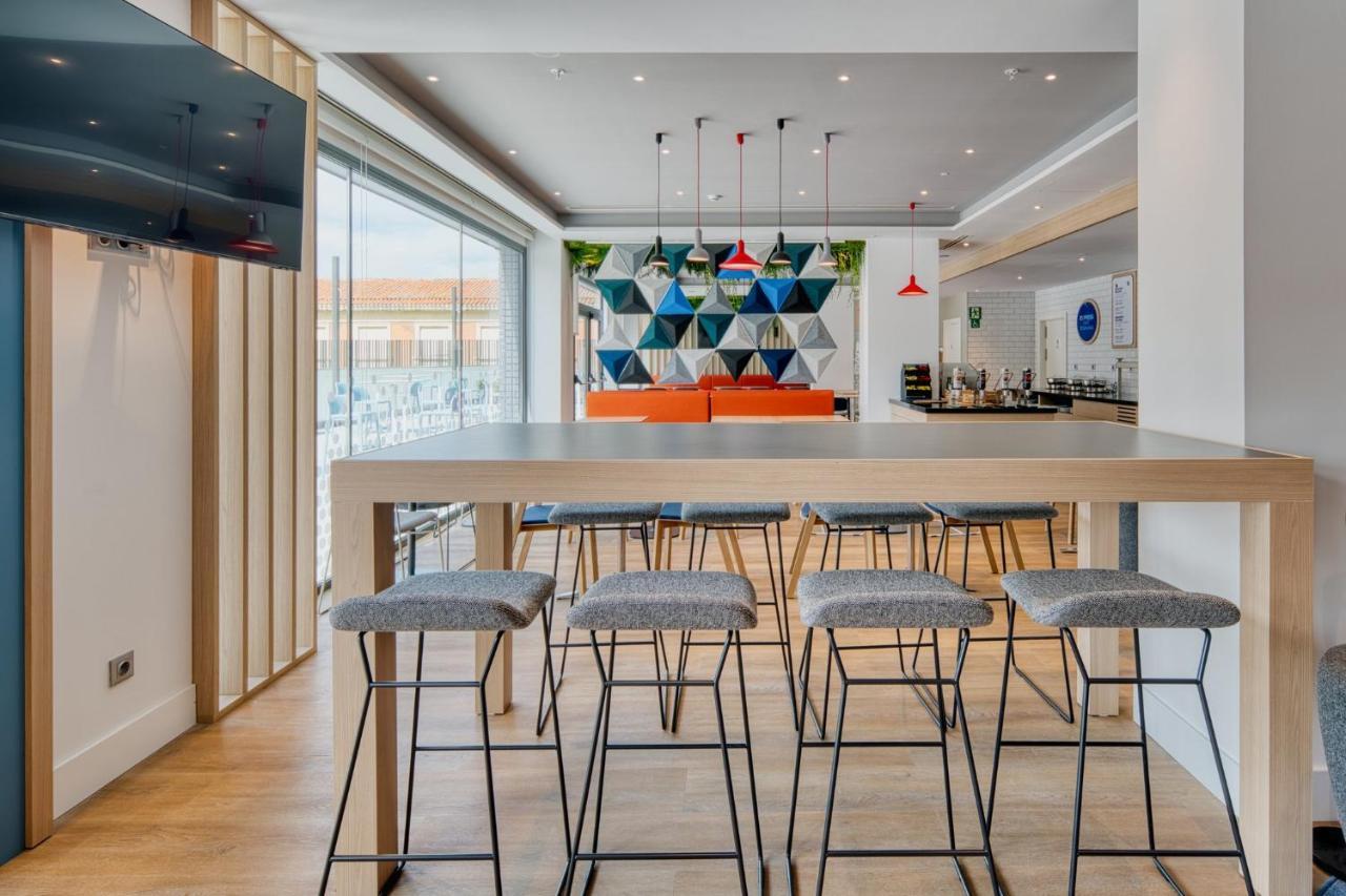 Holiday Inn Express - Madrid - Airport By Ihg Luaran gambar