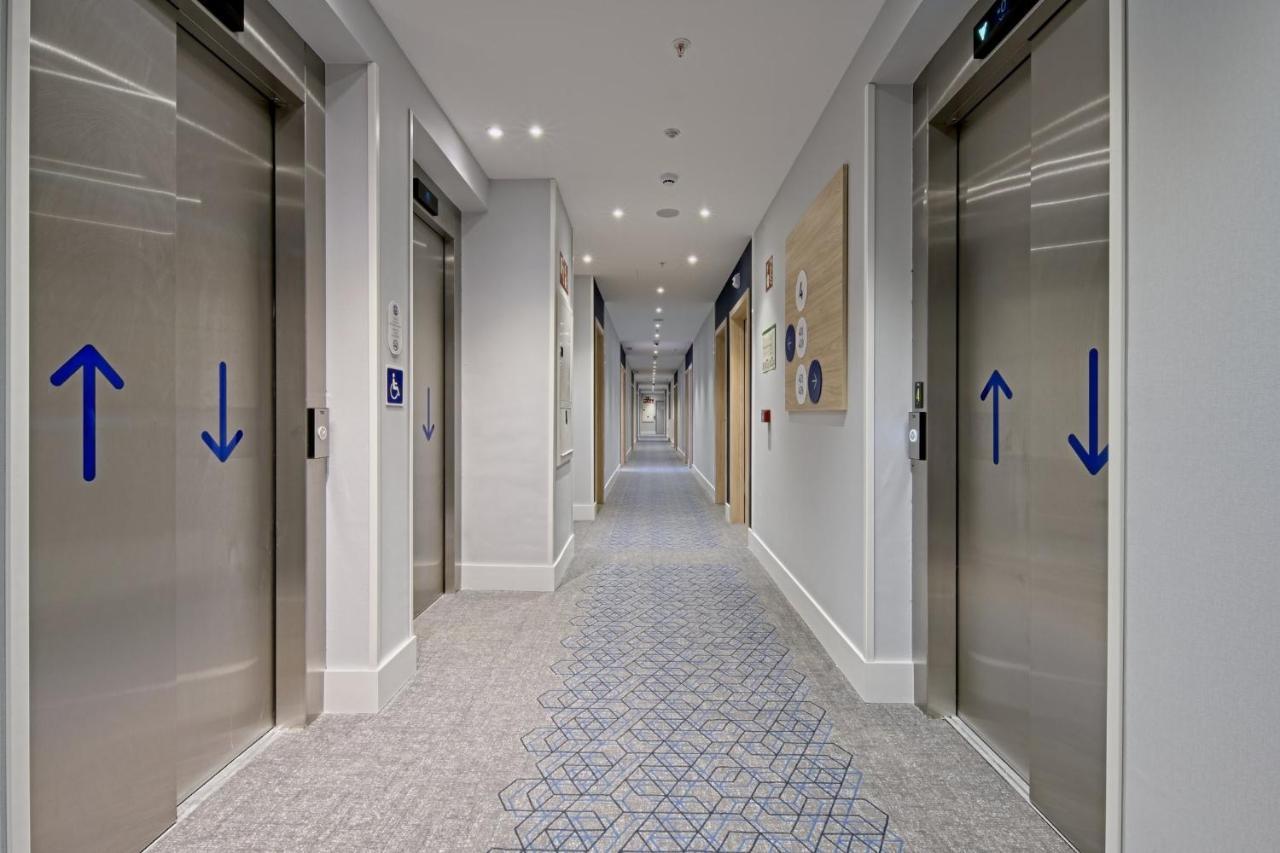 Holiday Inn Express - Madrid - Airport By Ihg Luaran gambar