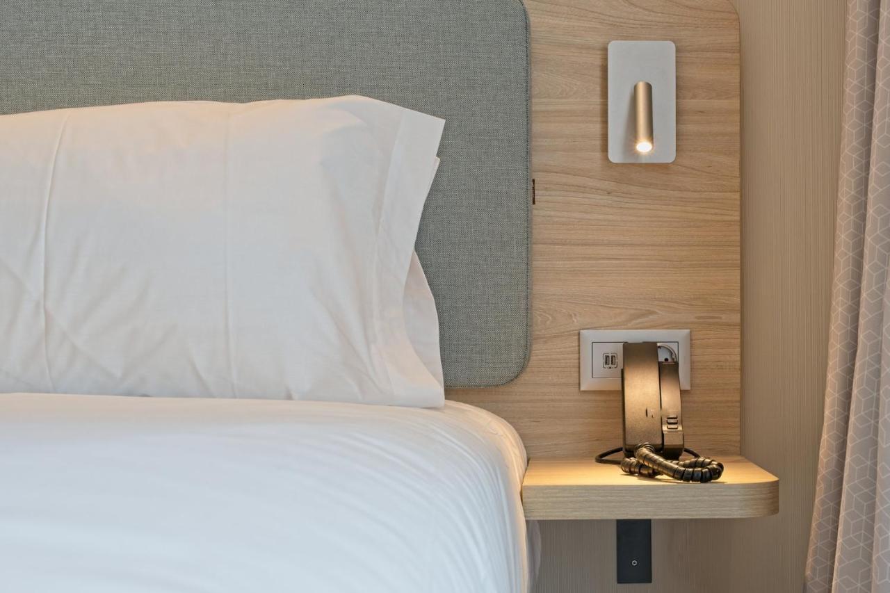 Holiday Inn Express - Madrid - Airport By Ihg Luaran gambar