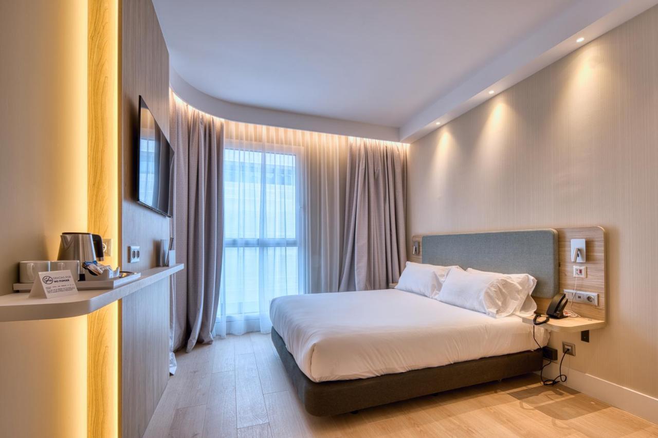 Holiday Inn Express - Madrid - Airport By Ihg Luaran gambar