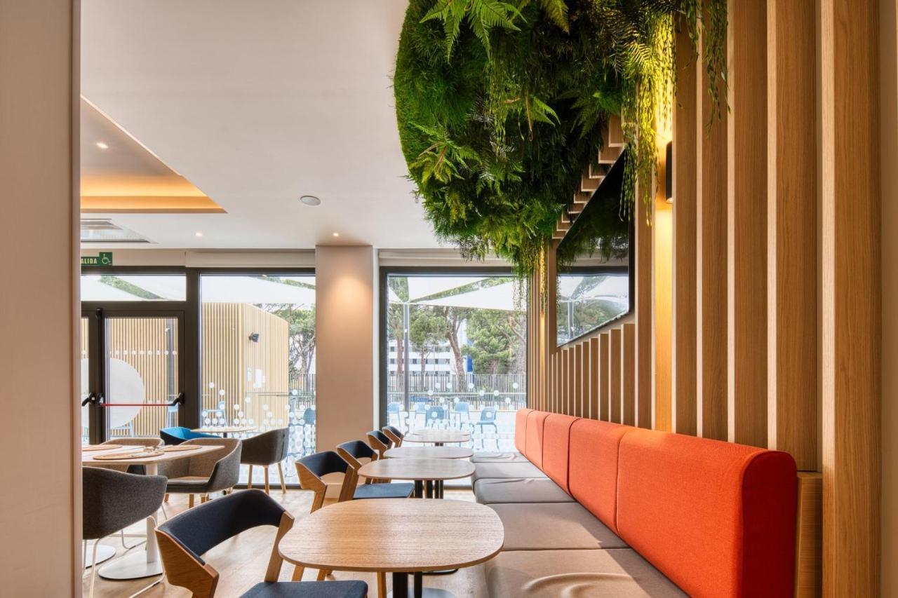 Holiday Inn Express - Madrid - Airport By Ihg Luaran gambar